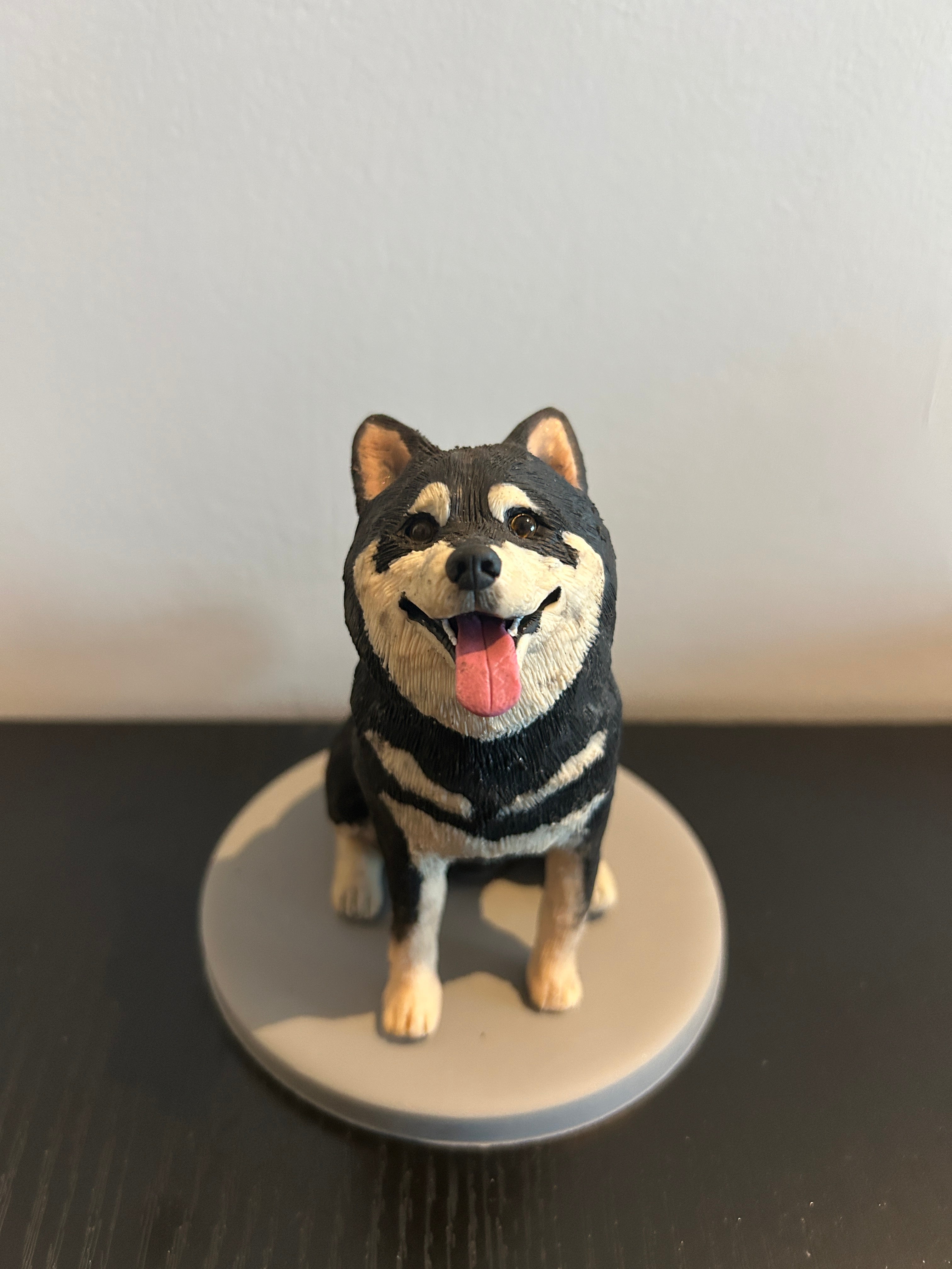 Personalisierte Haustier-Figur aus Polymer-Ton – Handgefertigt & Bemalt