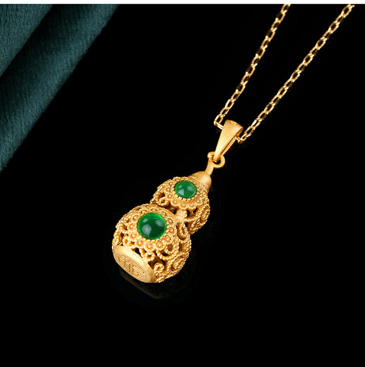 women gold necklaces
