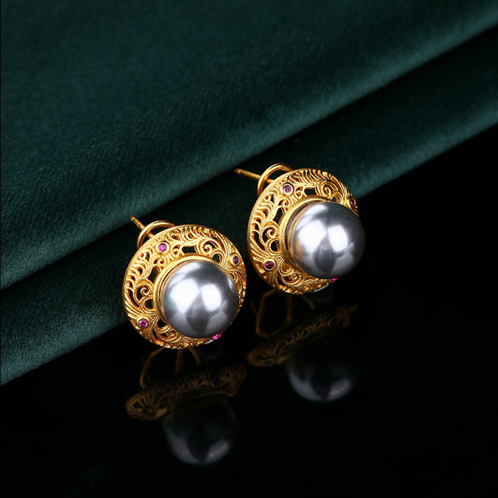 pearl earrings earrings
