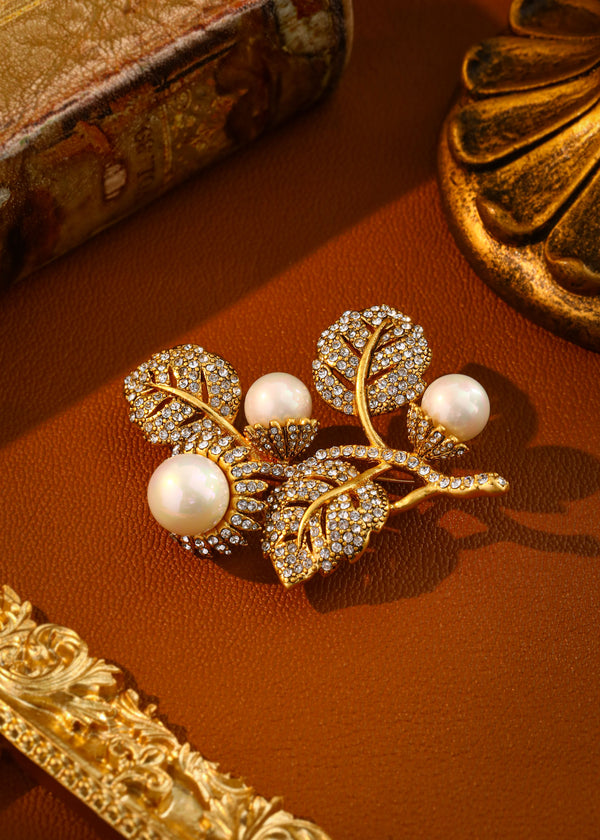 luxury brooch
