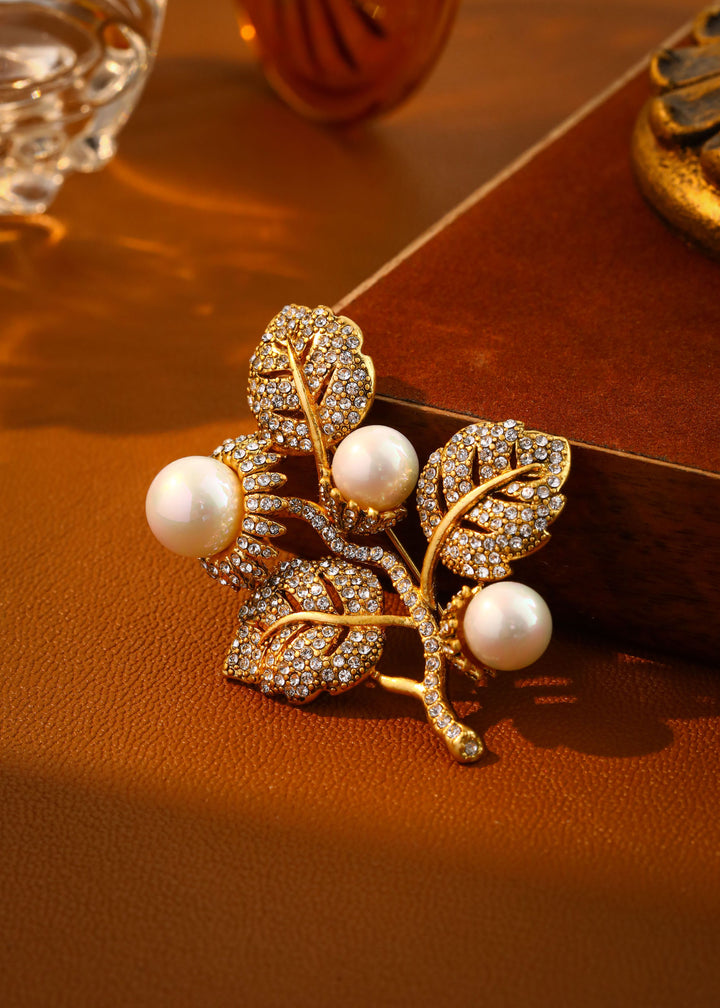 luxury brooch
