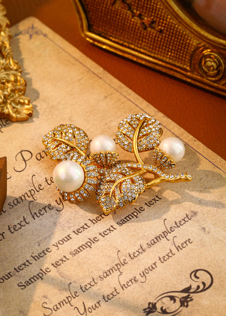 luxury brooch
